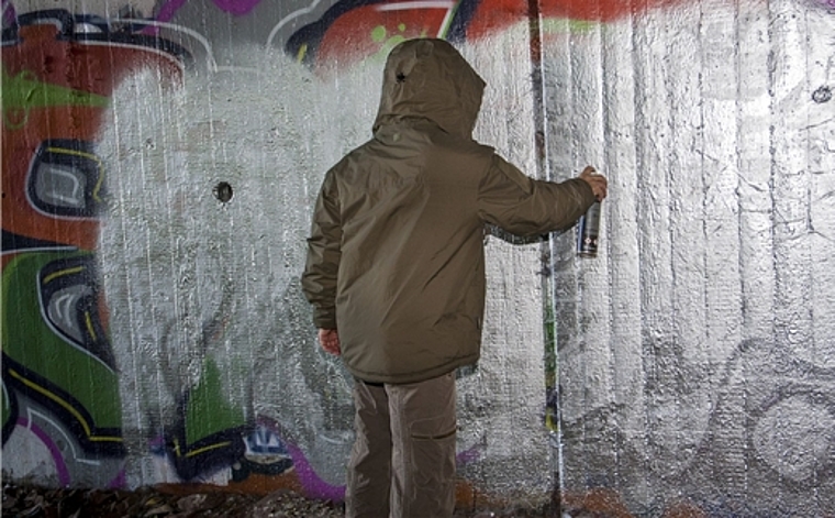 Zwei Sprayer haben einen Sachschaden von insgesamt mehreren 10’000 Franken hinterlassen. (Bild: Symbolbild/Fotolia)