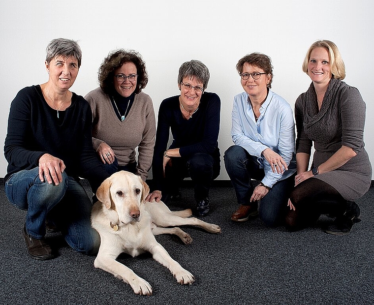 Das Team von Fokus-plus, die Fachstelle für Sehbehinderung in Olten, bietet blinden oder sehbehinderten Personen aus dem Kanton Solothurn Beratungen, Kurse und psychosoziale Begleitungen an. (Bild: ZVG)
