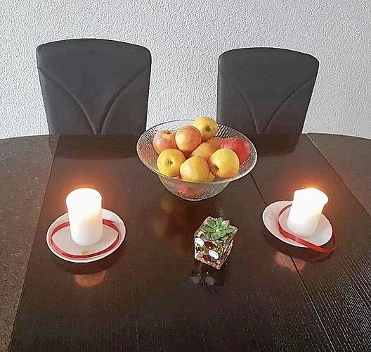 Der Mittagstisch soll in einladendem oder sogar romantischem Ambiente stattfinden.