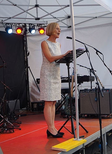 «Seid stolz darauf, Schweizer zu sein.» Regierungsrätin Susanne Schaffner schloss ihre Festrede patriotisch. (Bild: Franz Beidler)