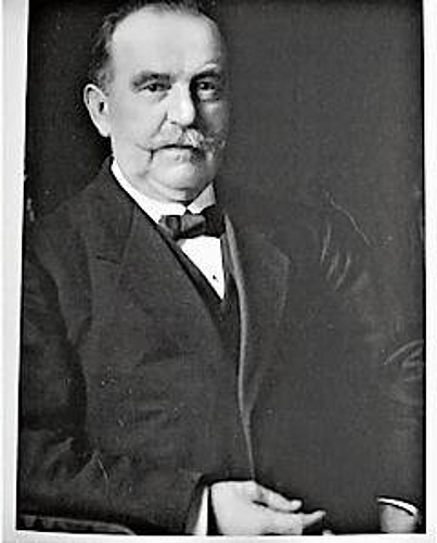 Casimir von Arx.