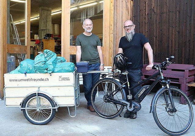 Reno Sami, Co-Geschäftsleiter, und Christoph Hess, Abteilungsleiter der Suchthilfe Ost sind zufrieden mit dem Start der «Umweltfreunde». (Bild: mim)