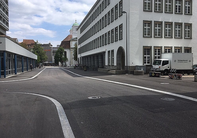 Der Einbau der Deckbeläge soll ab 22. Juli mit einer Teilsperrung der Konradstrasse in zwei Etappen erfolgen. (Bild: ZVG)
