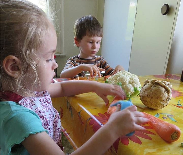 Kinderkochkurse in Trimbach: Hier dürfen Kinder selber Hand anlegen. (Bild: ZVG)
