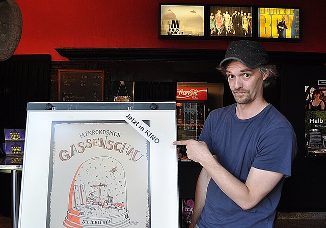 Jeweils um 18 Uhr flimmert im Kino Lichtspiele der eindrückliche Film «Mikrokosmos Gassenschau» über die Leinwand. jpi)