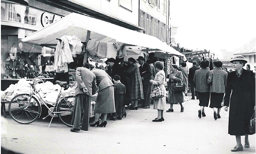 Der Markt am Oberen Graben im Jahr 1972. (Bild: Stadtarchiv Olten)
