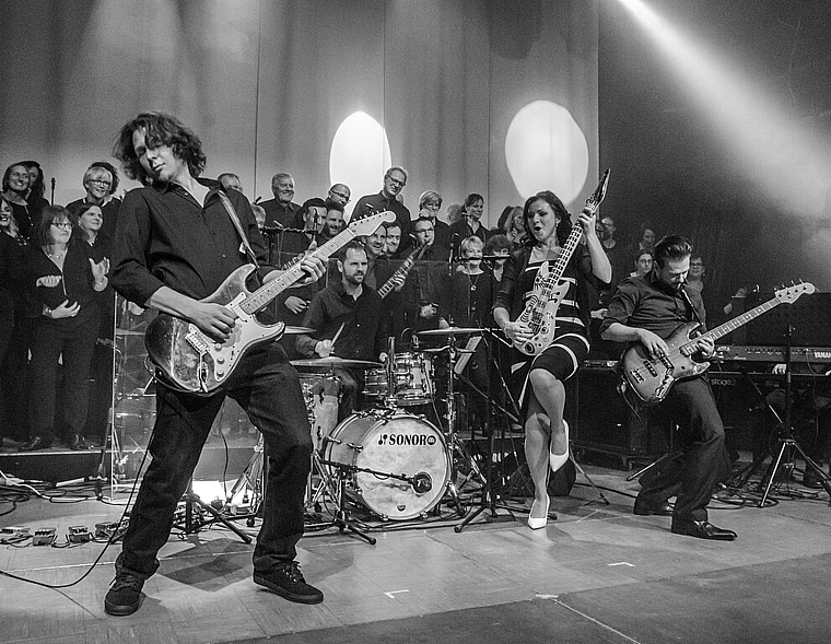 Die Swing-Voices und Band bringen auch in diesem Herbst wieder die Schützi-Bühne zum Beben. (Bild: ZVG)