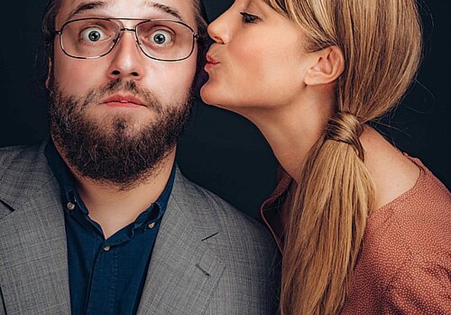 Michaela Gurten und Mike Baader bringen «Du sollst nicht lieben» auf die Bühne. Christoph Schwager hat das Stück adaptiert und inszeniert. (Bild: ZVG)