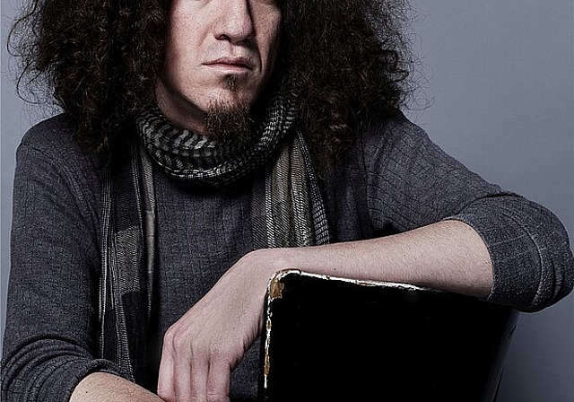 Daniel Kissling, Kulturschaffender und Barkeeper. (Bild: M. Isler)