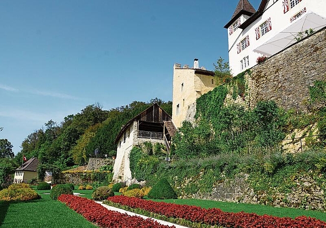 Das Schloss Wartenfels und der dazugehörige Barockgarten sind nun wieder eine Augenweide. (Bild: Achim Günter)