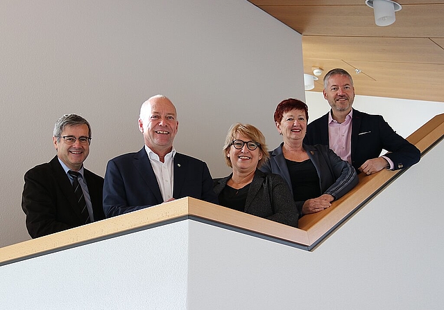 Qualitativ hochstehende Angebote für die Bevölkerung – dies steht auch im neuen Jahr im Fokus der Stadtverwaltung Olten, wie der Stadtrat an seiner Jahresmedienkonferenz betonte (v.l.): Benvenuto Savoldelli, Stadtpräsident Martin Wey, Marion Rau