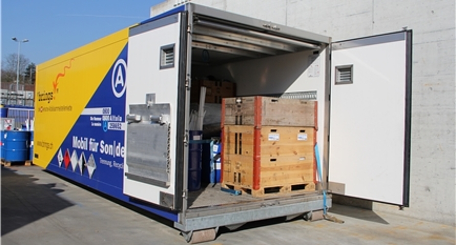 Der Sammelcontainer für die Gemeinden. mim)
