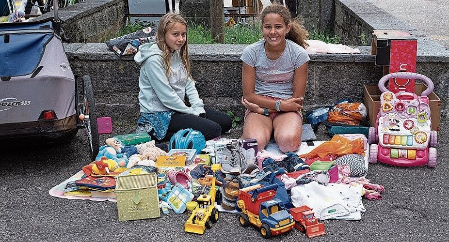 Der Kinderflohmarkt bot den jüngeren Besuchern jede Menge an Spielsachen und Kleidern.
