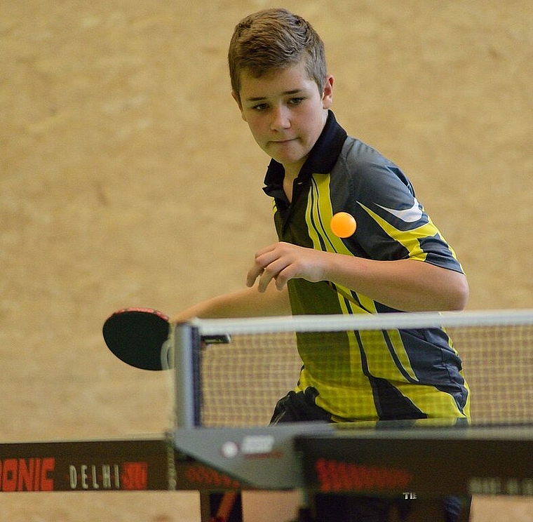 Früh übt sich, wer ein Meister werden will: Marc Amsler, Junior des TTC Olten an einem Turnier in Bremgarten. Patrick Heller)