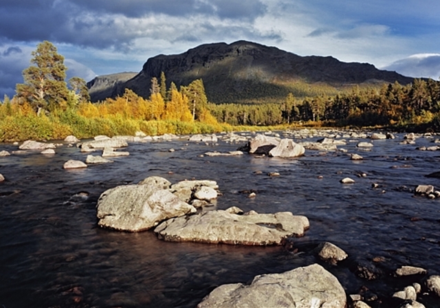 Tauchen Sie ein in die traumhafte Landschaft Skandinaviens. (Bild: Christian Oeler)