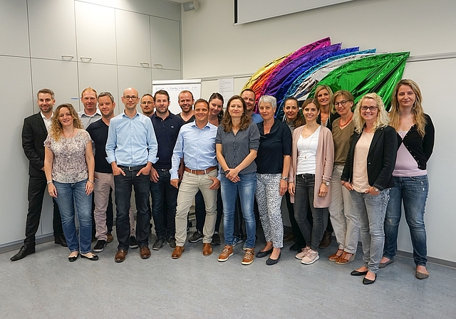 (v.l.) Dominik Reichlin (JCI Wiggertal), Jeany Kissling (JCIO), Torsten Lüscher (JCIO), Daniel Eugster (JCIW), Matthias Feierabend (JCIW), Michel von Büren (JCIO), Adrian Poggio (JCIO), Roland Marti (JCIO), Christoph Marti (JCIO), Claudia Wiedmann 