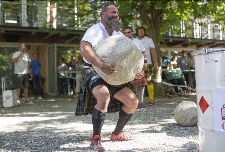 «Bei den Highlandgames ist Schnellkraft gefragt», so Simeon Brügger, Ok-Präsident Internationale Highlandgames Mittelland. (Bild: ZVG)