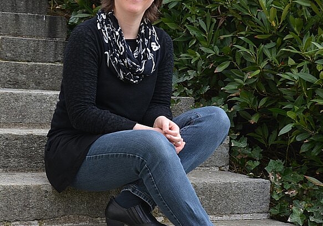 Ihre Pausen verbringt Sandra Rupp Fischer gerne im schönen Garten der OltnerMusikschule. (Bild: B. Beyeler)