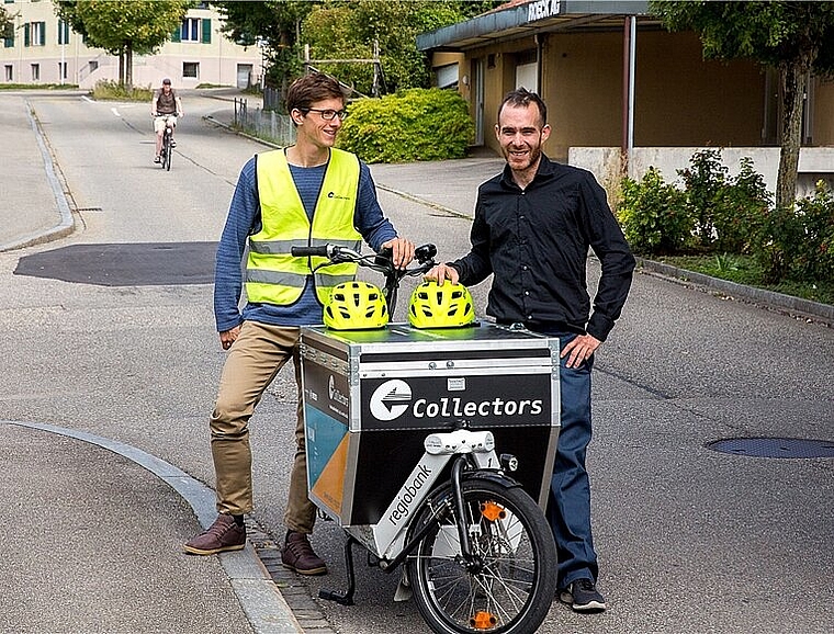 Collectors-Geschäftsleiter (v.l.) Matthias Tschopp und Tobias Vega freuen sich, ab Samstag, Ihre Einkäufe per elektrischem Cargo-Bike nach Hause zu liefern. (Bild: ZVG)
