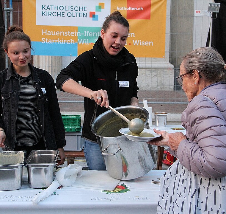 Aufgrund der erfolgreichen ersten Durchführung soll es auch im nächsten Jahr ein Foodsave Bankett in Olten geben. (Bild: mim)