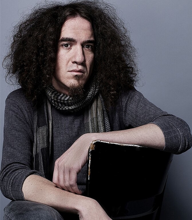 Daniel Kissling, Kulturschaffender und Barkeeper. (Bild: M. Isler)