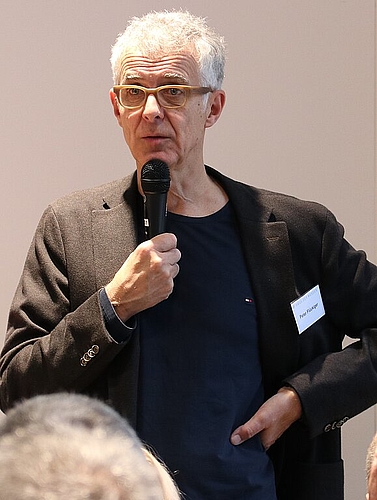 Dr. Peter Flückiger, Leiter des Hauses der Museen und des Naturmuseums begrüsste die geladenen Gäste. (Bild: mim)
