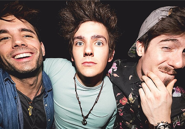 Der Ex-Rag Dolls-Sänger Elias von Arx (M.) tritt mit seiner neuen Band «Hot Like Sushi» an der 8x15 in der Schützi auf. (Bild: Anna-Lena Holm)