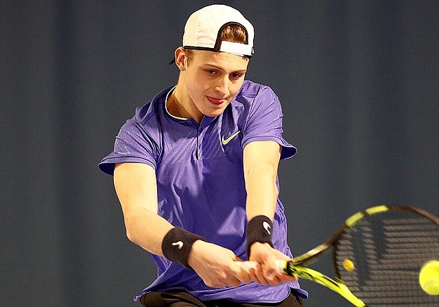 Ball für Ball will sich der 17-jährige Nachwuchsspieler Mischa Lanz an die internationale Tennisspitze kämpfen. (Bild: ZVG)