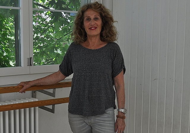 Ursula Berger in ihrem seit 36 Jahren bestehenden Tanzstudio. vwe)
