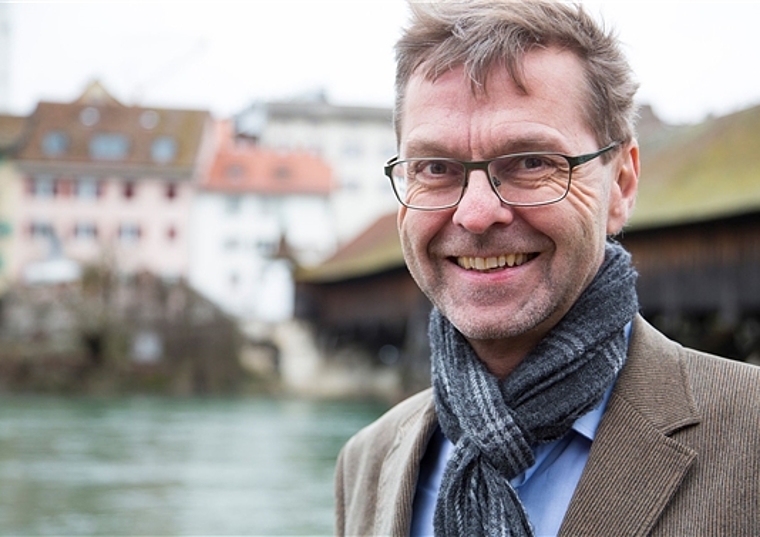 Andreas Brun kehrt Olten nur beruflich den Rücken zu: Der neue Pastoralverantwortliche im Bistum Basel, bleibt in Winznau wohnen. (Bild: Christina Brun)