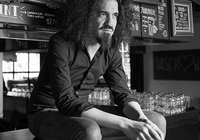 <em>Daniel Kissling</em>, Kulturschaffender und Barkeeper. (Bild: M. Isler)