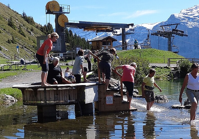 Die Frauenriege des Satus Turnvereins Wangen bei Olten erlebte eine natürliche Wellness auf ihrer Tour zum Härzlisee. (Bild: ZVG)
