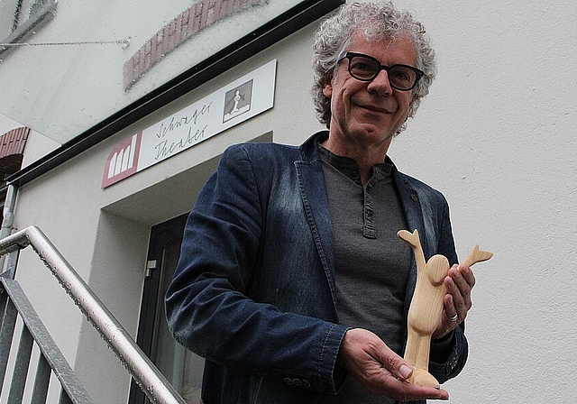 Auch in der kommenden Saison 16/17 wird Christoph Schwager’s «Stafettenstab» wieder von einem zum nächsten Künstler weitergereicht, was sicherlich zu spannenden Künstlerbegegnungen führen wird. (Bild: mim)