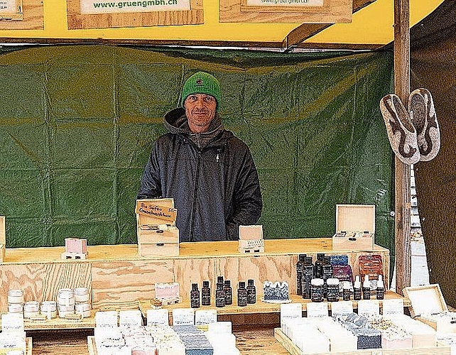 Patrick Jnglin am Stand der Grüen GmbH.
