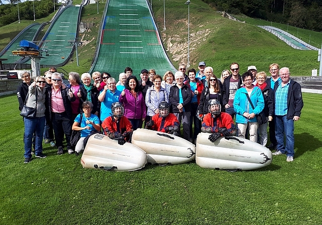 Der Satus Lostorf auf der Skisprungschanze in Einsiedeln. (Bild: ZVG)