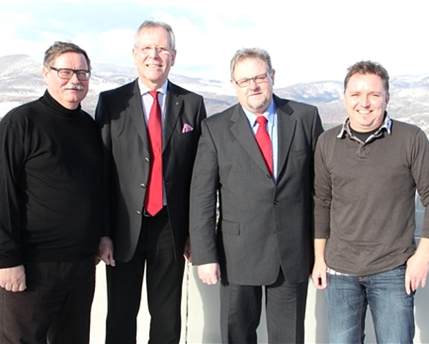 Jürg Ryffel, Gemeindepräsident Hauenstein-Ifenthal (v.l.); Ernst Zingg, Stadtpräsident Olten; Karl Tanner, Gemeindepräsident Trimbach und Matthias Geiger, Gemeindepräsident Wisen. mim)
