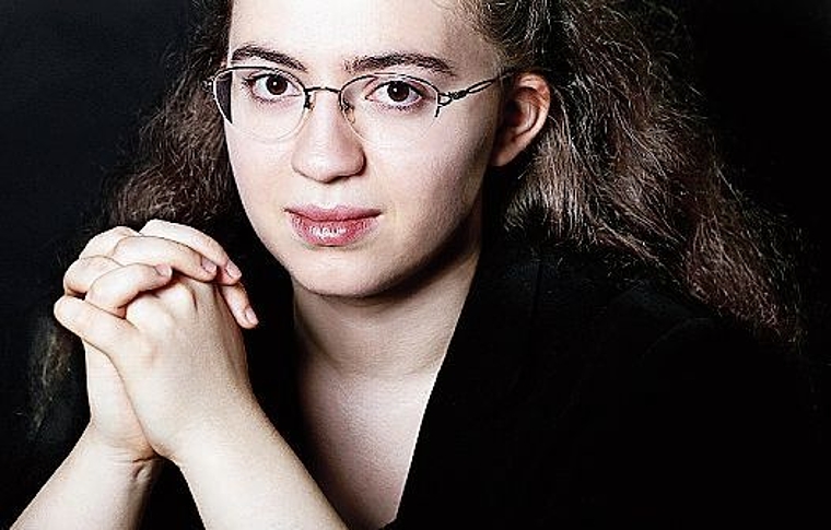 Die Ausnahmepianistin Marie-Ange Nguci tritt am Sonntag, 18. Oktober im Oltner Stadttheater auf. (Bild: ZVG)