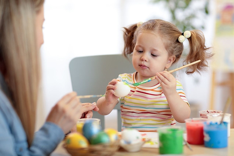 An Ostern werden Eiern bunt bemalt. Aber warum eigentlich? (Bild: Fotolia)
