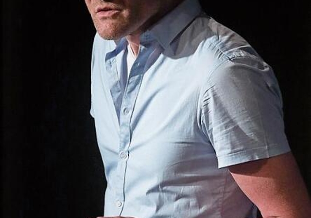 Der Burgdorfer Andreas Iseli ist der Gewinner des Oltner Kabarett-Castings 2022. (Bild: ZVG)