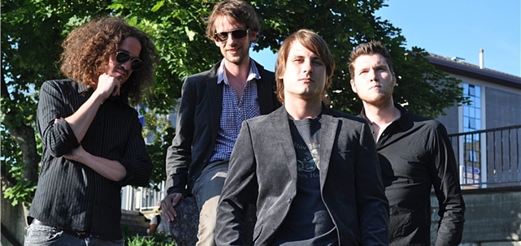 Die Oltner Band Drive-by Kiss auf der Überholspur: Daniel Kissling, Andi Spring, Roger Peier und Martin Stebler. mim)