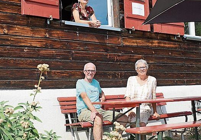 Theres Mühlebach (oben) und das Ehepaar Robert Ackermann und Hannah Küffer.
