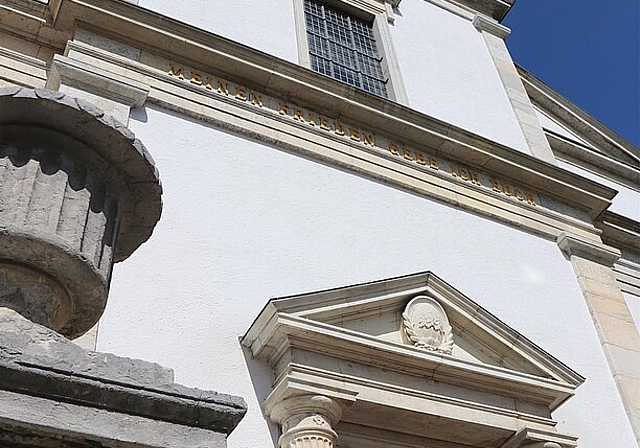 In der Stadtkirche wird das Gemeinschaftsgrab eingeweiht. (Bild: mim)