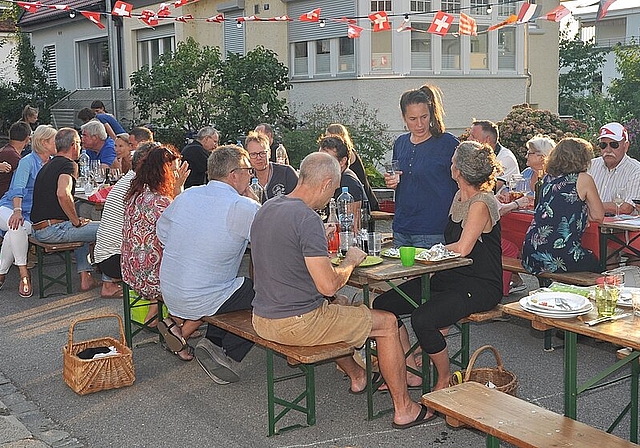 Gemeinsame, gemütlichen Stunden auf der Paul Brandt-Strasse. (Bild: ZVG)