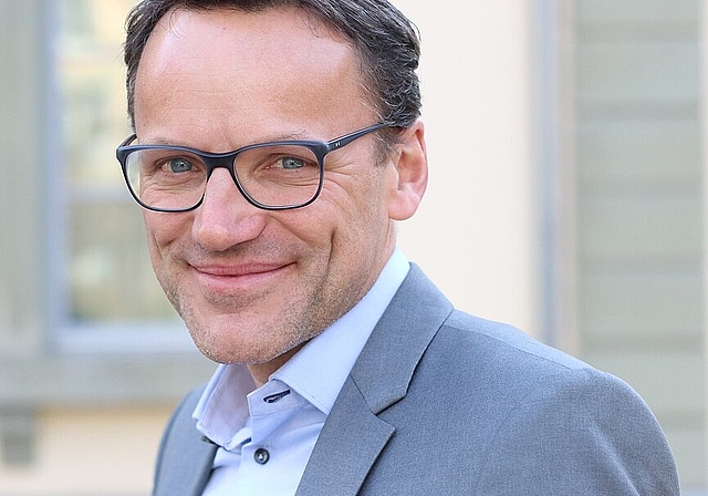 <em>Urs Bloch</em>, Mediensprecher.