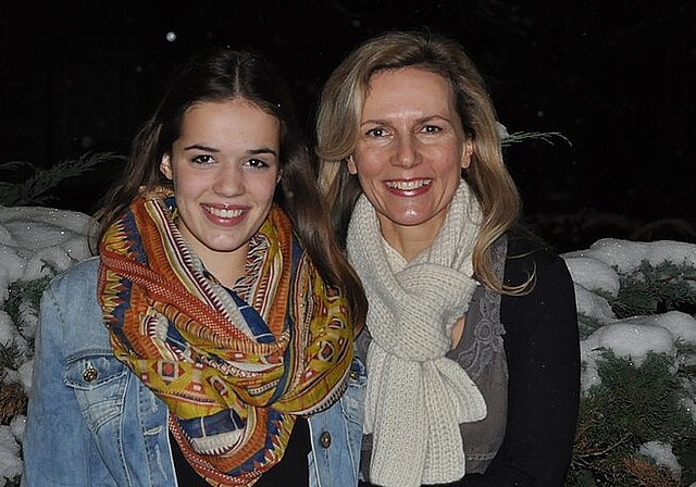 Emilie (links) und Beatrice Käser sind dieses Wochenende auf der Bühne des Stadttheaters zu sehen. jpi)
