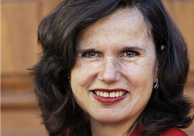 <em>Irène Dietschi</em>, Journalistin.