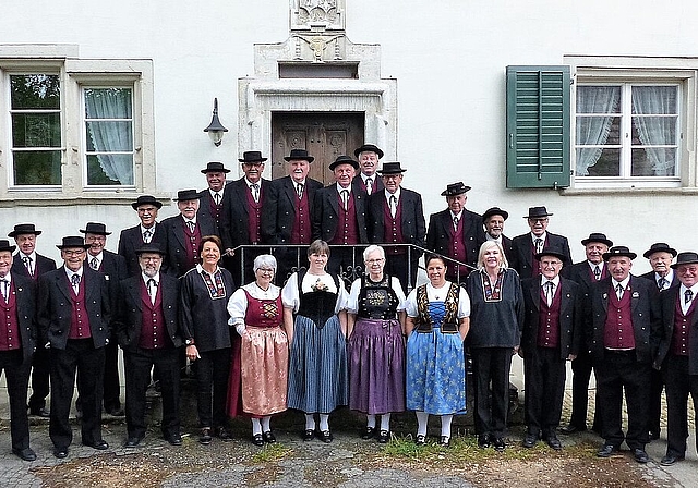 Tombola, Rösti Jodelgesang: Der Jodlerklub Olten lädt am Samstag, 2. November zum Jodlerabend im Josefsaal in der St. Martinskirche in Olten ein. (Bild: ZVG)