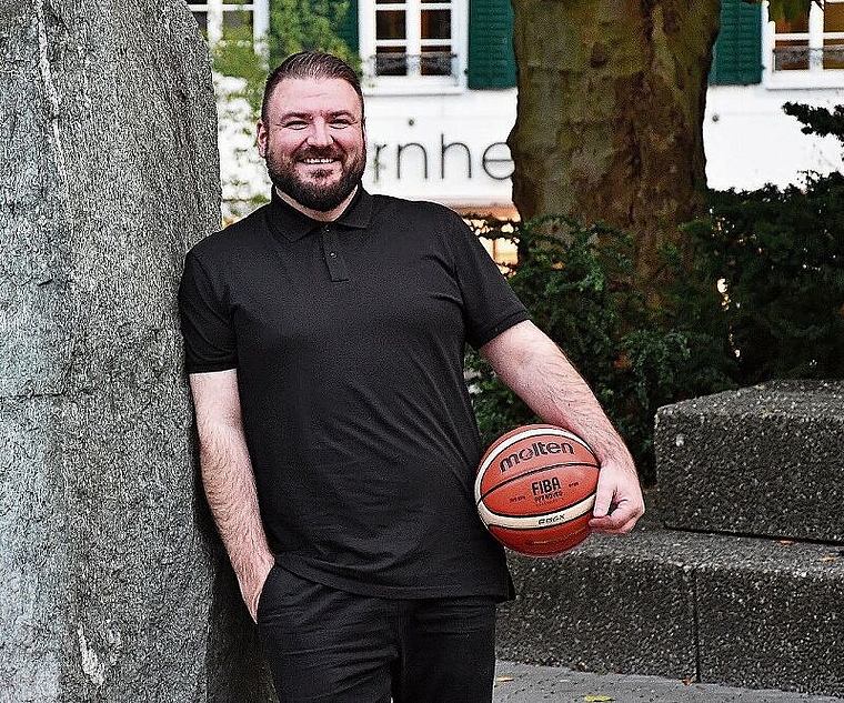 Danijel Brankovic ist der neue Trainer des Damen-Fanionteams Whales des Basketballclubs Olten-Zofingen. (Bild: Franz Beidler)
