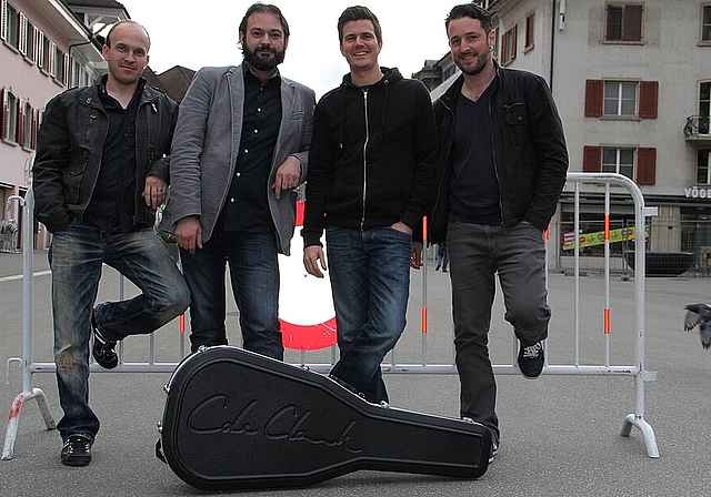 Macy ist bereit die Kirchgasse zu rocken: Reto Käser, Roland Maritz, Cyril Mauderli und Thomas Maritz. mim)