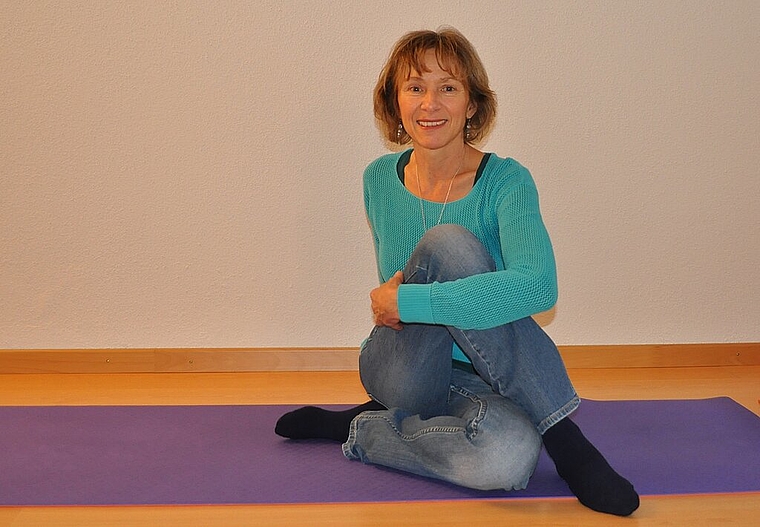 «Yoga ist nicht nur meine Arbeit, sondern hilft mir auch persönlich enorm, meinen Alltag zu meistern», so Monika Kohler, welche den Yogaweg als Kraft- und Entspannungsquelle. vwe)